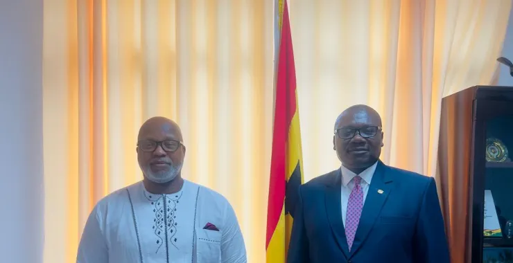 H.E. Mohamed Hassan Kaisamba and the Chief of Protocol at the Ministry of Foreign Affairs in Ghana, Gustav Dovlo